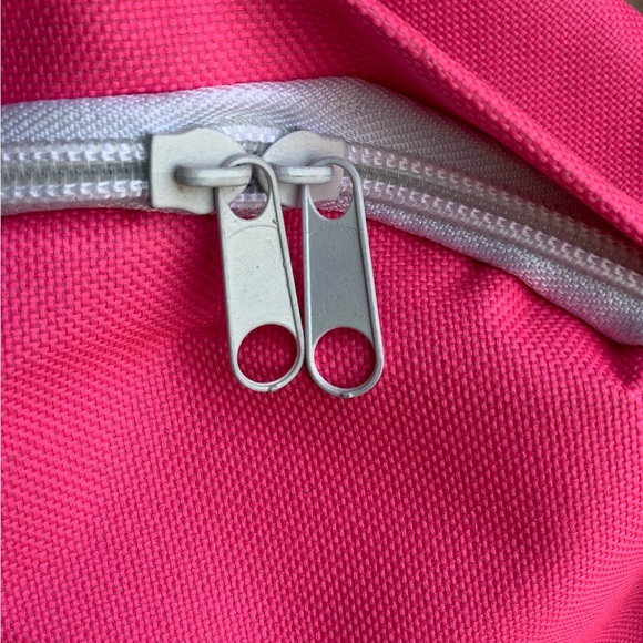 LA EXPRESS New Bright Pink Women's Backpack NWT - Picture 6 of 14